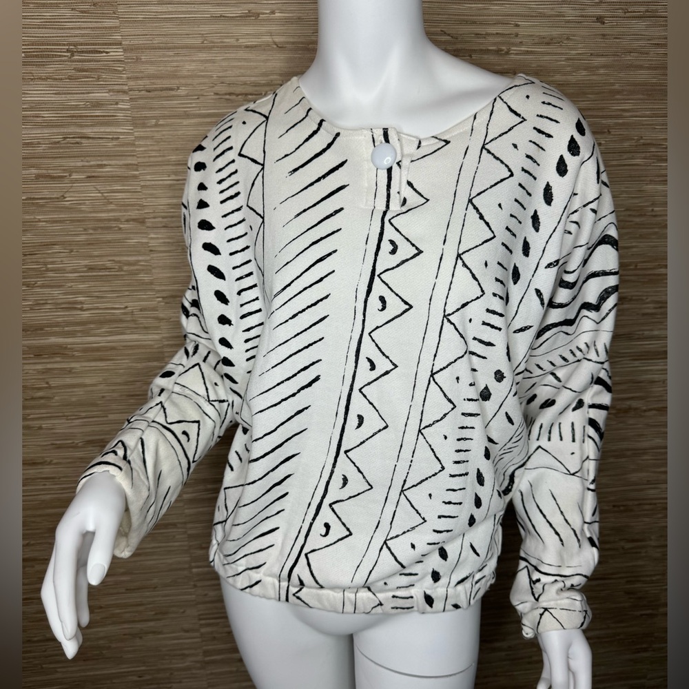 Vintage white/black graphic sweatshirt